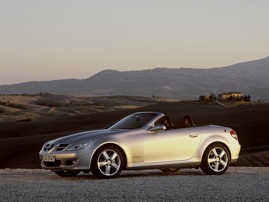  Mercedes-Benz SLK350 2005 года  (фото 42 из 103)